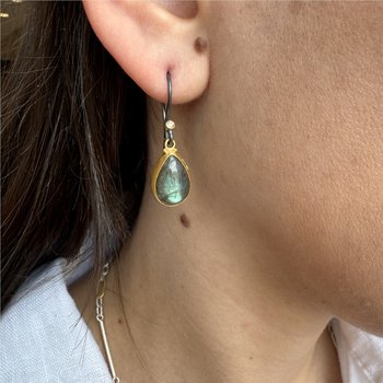 Nightfall Earrings 650-648409