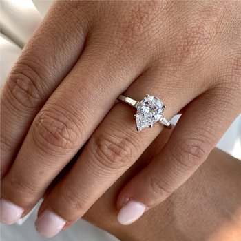 Engagement Ring 100-04582