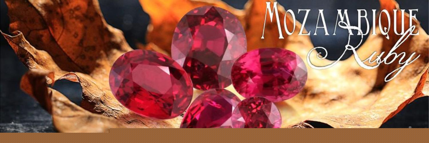 Moses Jewelers Parlé