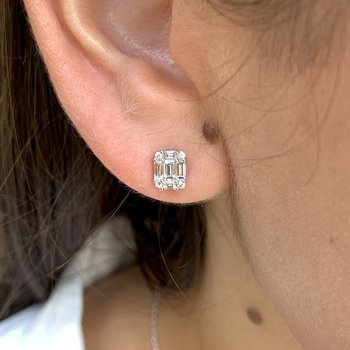 Mixed Diamond Stud Earrings 150-16779