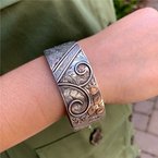 Signature Estate English Victorian Engraved Bangle 800-05283