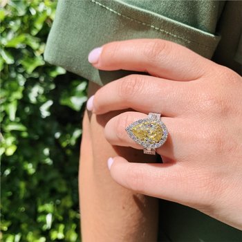 Fancy Intense Orange-Yellow Diamond Ring 100-04575