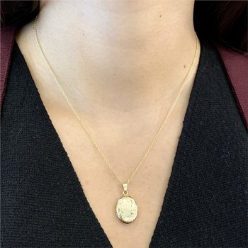 Engraved Locket 800-05388