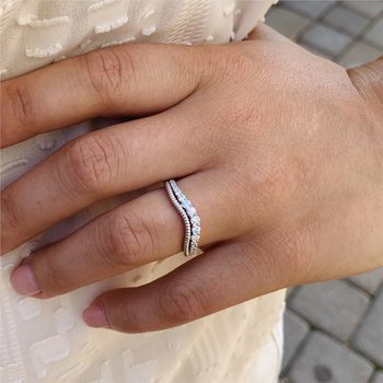 Curved Wedding Band 110-25718