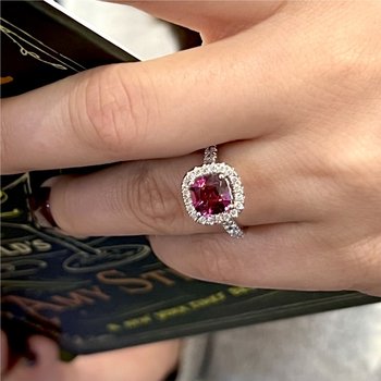 Mahenge Garnet Ring 200-07111