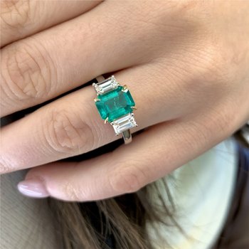 Emerald Ring 200-07053