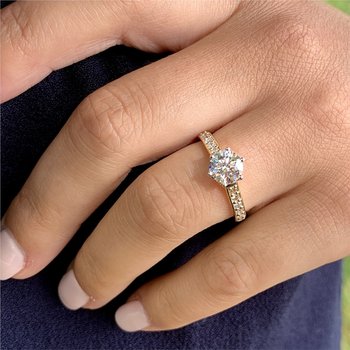Engagement Ring 100-04585