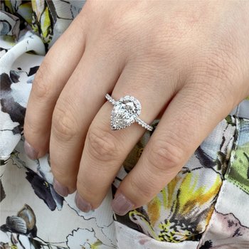 Engagement Ring 100-04617