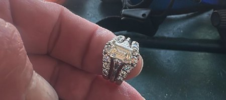 Dive Service Rescues 115-Year-Old Heirloom Wedding Ring From Texas Lake